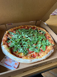 Photo n°19 de Five Pizza Original - Paris 10 - République à Paris ()