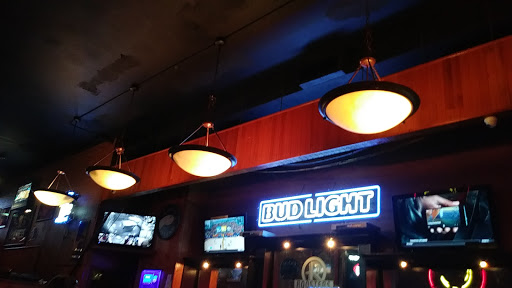 Bar «Roosters», reviews and photos, 801 Garrison Ave, Fort Smith, AR 72901, USA