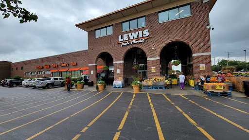 Lewis Fresh Market, 2727 Grand Ave, Waukegan, IL 60085, USA, 