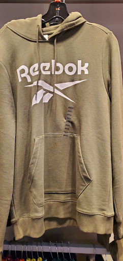 Shoe Store «Reebok Outlet», reviews and photos, 651 Kapkowski Rd #1048, Elizabeth, NJ 07201, USA