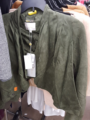 Discount Store «Fallas Paredes Discount Stores», reviews and photos, 26 E Baseline Rd #110, Phoenix, AZ 85040, USA