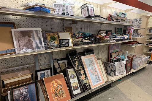 Store «Goodwill - Whittier», reviews and photos, 15214 Whittier Blvd, Whittier, CA 90603, USA