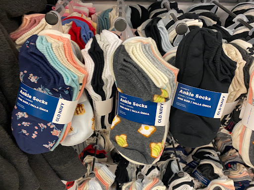 Clothing Store «Old Navy», reviews and photos, 697 Hillside Avenue, New Hyde Park, NY 11040, USA