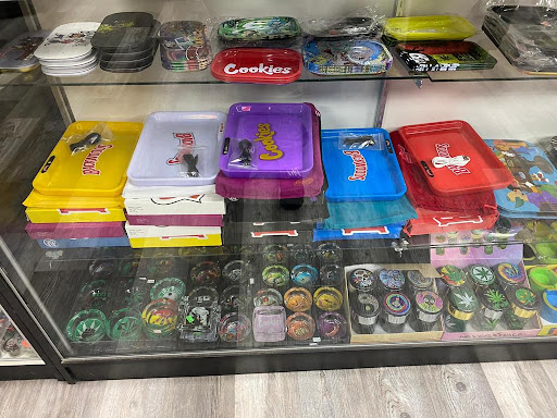 Clothing Store «Norcal Clothing and Smoke Shop», reviews and photos, 5802 Lindhurst Ave, Marysville, CA 95901, USA