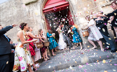 Romance Paris - Luxury Wedding and Destination Photographers - Film & Photo