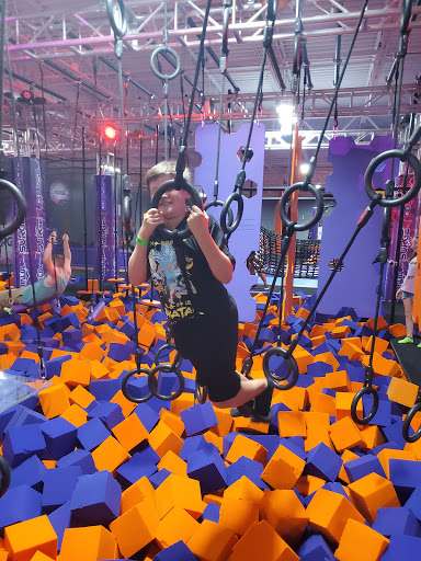 Shopping Mall «Lynnhaven North Shopping Center», reviews and photos, 2720 N Mall Dr, Virginia Beach, VA 23452, USA