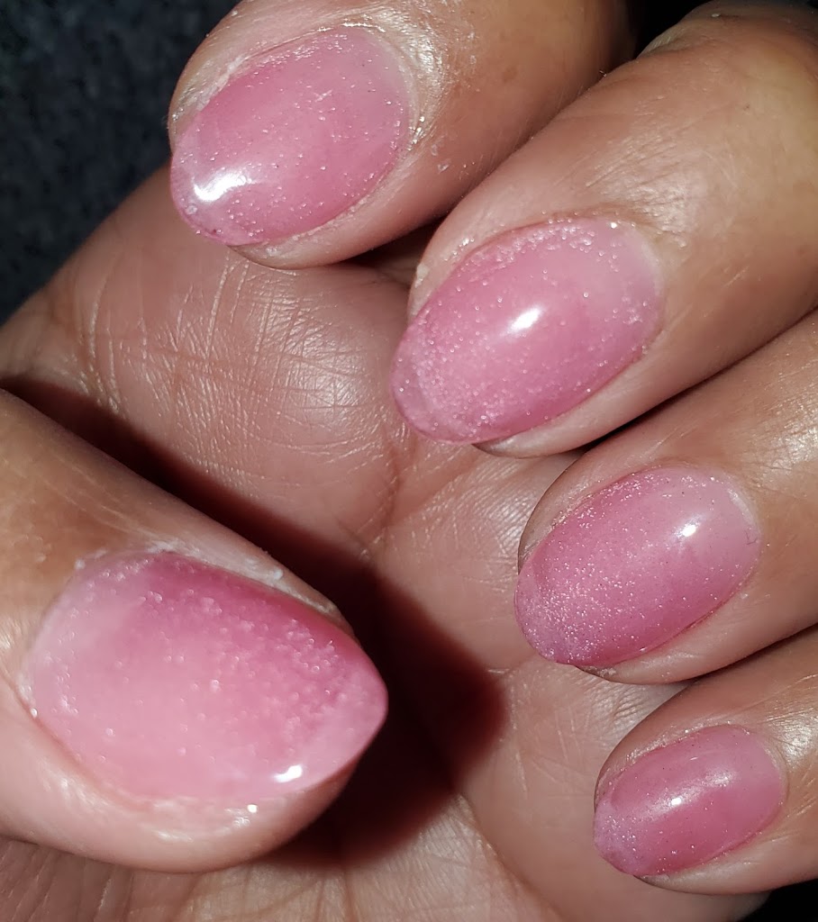 Creative Nails & Spa 33584