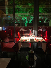 Atmosphère du Restaurant gastronomique Restaurant j'Adore ! à Paris - n°9