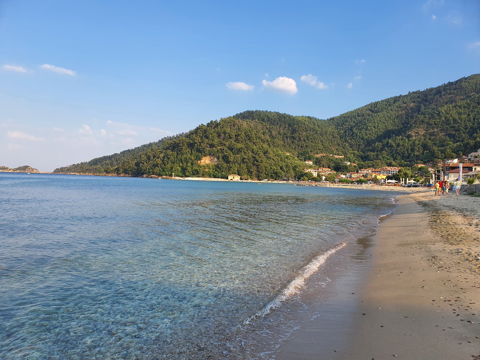 Foto di Skala Potamias con baia spaziosa