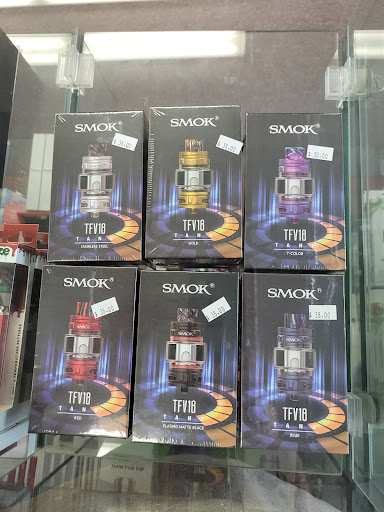 Tobacco Shop «Herb-N-Legend Smoke Shop», reviews and photos, 511 Pacific Ave, Long Beach, WA 98631, USA