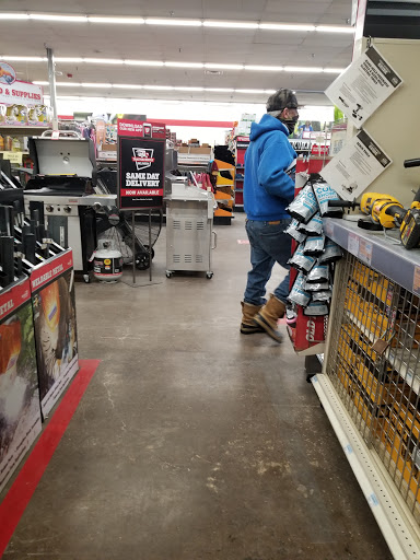 Home Improvement Store «Tractor Supply Co.», reviews and photos, 471 E Main St STE 3, Gouverneur, NY 13642, USA