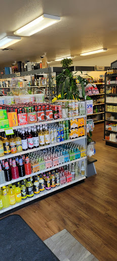 Liquor Store «Grants Pass Liquor Stores», reviews and photos, 210 SE 8th St, Grants Pass, OR 97526, USA