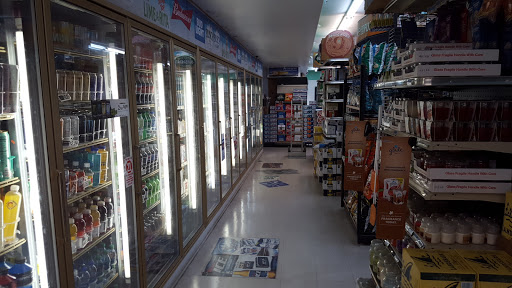 Grocery Store «Seaway Market & Deli», reviews and photos, 1001 Seaway Dr, Fort Pierce, FL 34949, USA