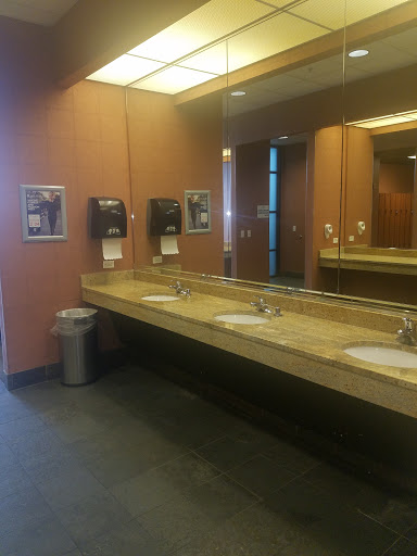 Gym «LA Fitness», reviews and photos, 9282 Allen Rd, West Chester Township, OH 45069, USA