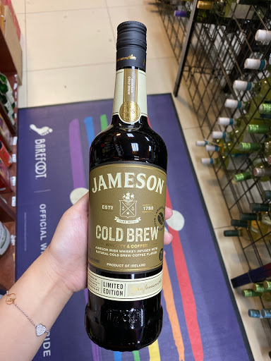 Liquor Store «Ricky Liquor Store», reviews and photos, 7818 Woodside Ave, Elmhurst, NY 11373, USA