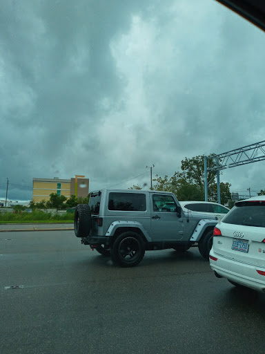 Toyota Dealer «Hendrick Toyota of Wilmington», reviews and photos, 5640 Market St, Wilmington, NC 28405, USA