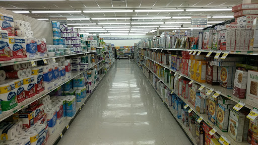 Grocery Store «Hardings Friendly Market», reviews and photos, 510 S Main St, Middlebury, IN 46540, USA