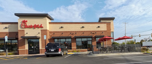 Fast Food Restaurant «Chick-fil-A», reviews and photos, 5351 S 76th St, Greendale, WI 53129, USA