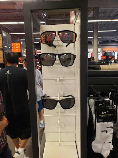 Clothing Store «Nike Factory Store», reviews and photos, 29300 Hempstead Rd #501, Cypress, TX 77433, USA