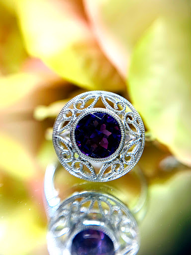 Jewelry Store «Pearce Jewelers», reviews and photos, 41 Glen Rd, West Lebanon, NH 03784, USA