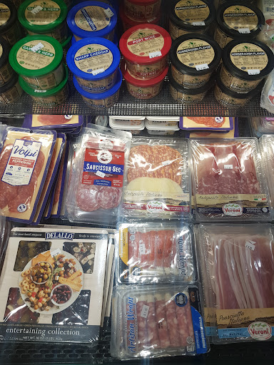 Liquor Store «East Windsor Bottle King», reviews and photos, 385 US-130, East Windsor, NJ 08520, USA