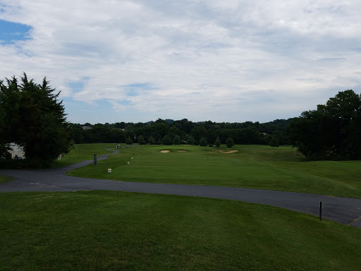 Golf Course «Heritage Oaks Golf Course», reviews and photos, 680 Garbers Church Rd, Harrisonburg, VA 22801, USA