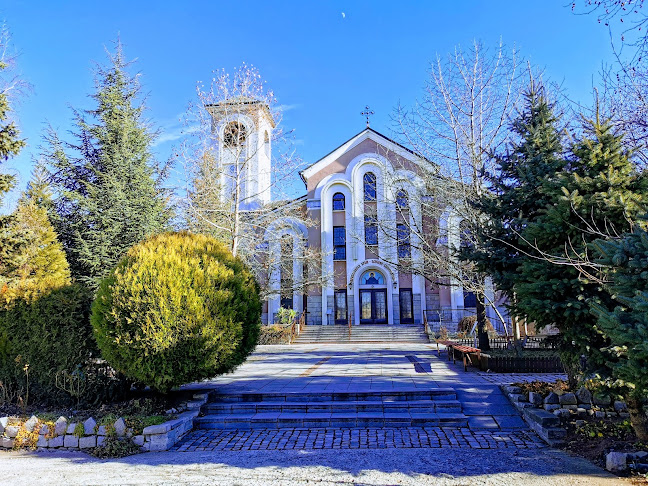 Отзиви за Българска православна Старостилна църква в София - църква