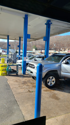 Happy Hand Car Wash en Waterbury