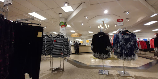 Department Store «Bon-Ton», reviews and photos, 3300 Lehigh St, Allentown, PA 18103, USA