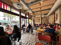 Atmosphère du Restaurant français Chez Gladines à Paris - n°2