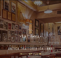 Bar du Restaurant italien LA LIBERA RESTAURANT à Cannes - n°15