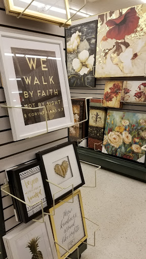 Craft Store «Hobby Lobby», reviews and photos, 4300 Bass Pro Dr, Independence, MO 64055, USA