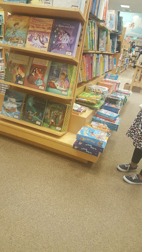 Book Store «Barnes & Noble», reviews and photos, 620 Marketplace Dr, Bel Air, MD 21014, USA