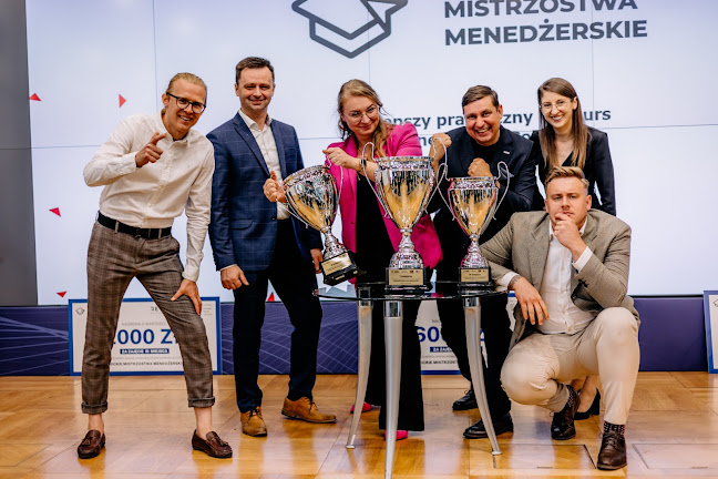 Revas - Branżowe Symulacje Biznesowe