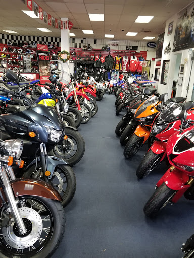 Yamaha Motorcycle Dealer «New York Honda Yamaha», reviews and photos, 3602 38th St, Long Island City, NY 11101, USA