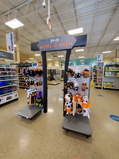 Pet Supply Store «PetSmart», reviews and photos, 2500 Posner Blvd, Davenport, FL 33837, USA