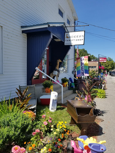 Thrift Store «Ladders Thrift», reviews and photos, 16 Main St, Plymouth, NH 03264, USA