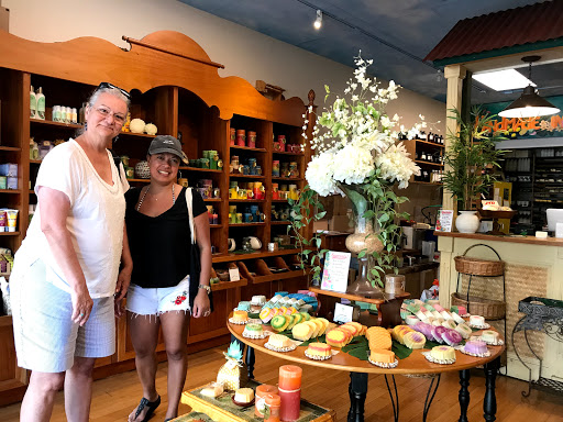 Island Soap & Candle Works