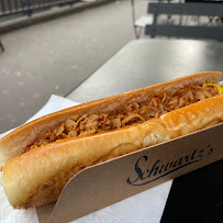 Hot-dog du Restaurant de hot-dogs Schwartz's Hot Dog à Paris - n°12
