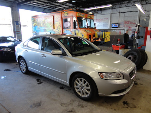 Auto Repair Shop «1st Rate Auto & Truck Repair», reviews and photos, 1801 S 25th St, Philadelphia, PA 19145, USA