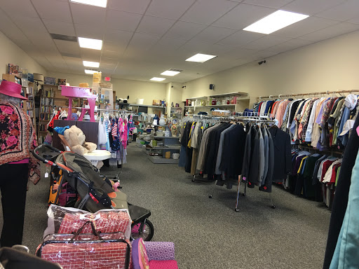 Thrift Store «Ladies of Charity Lake Travis Thrift Shop», reviews and photos, 1508 Ranch Rd 620 S, Lakeway, TX 78734, USA