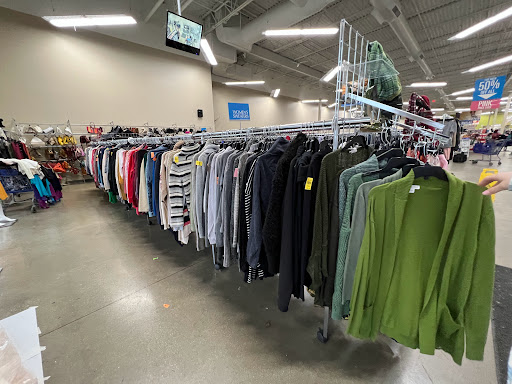 Thrift Store «Goodwill Store & Donation Center», reviews and photos, 123 S Weber Rd, Bolingbrook, IL 60490, USA