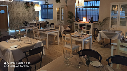 Restaurante Refuxio - C. del Puente, 33B, 45500 Torrijos, Toledo, Spain