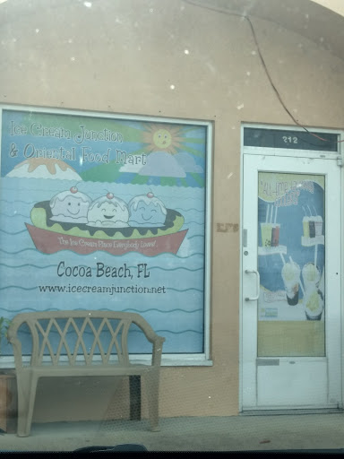 Ice Cream Shop «Ice Cream Junction-Cocoa Beach, FL», reviews and photos, 214 W Cocoa Beach Causeway, Cocoa Beach, FL 32931, USA