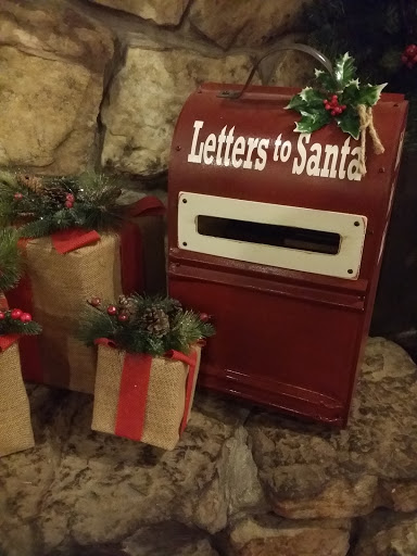 American Restaurant «Cracker Barrel Old Country Store», reviews and photos, 1303 Tadlock Dr, Murrells Inlet, SC 29576, USA