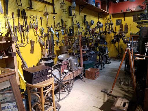 Architectural Salvage Store «Community Forklift», reviews and photos, 4671 Tanglewood Dr, Hyattsville, MD 20781, USA