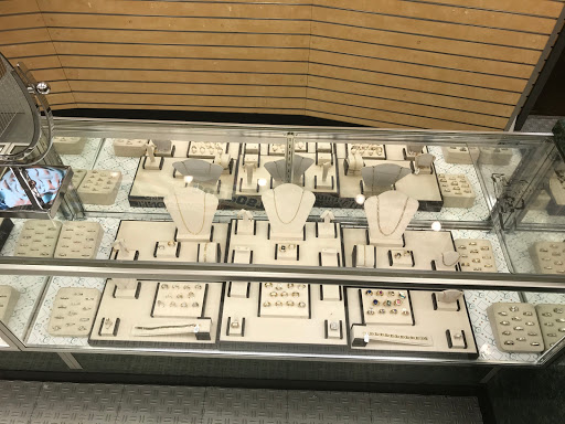 Pawn Shop «Quick Cash Pawn», reviews and photos, 201 E 4th St, Covington, KY 41011, USA