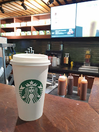 Plats et boissons du Café Starbucks aéroport Marseille Hall 1 à Marignane - n°11