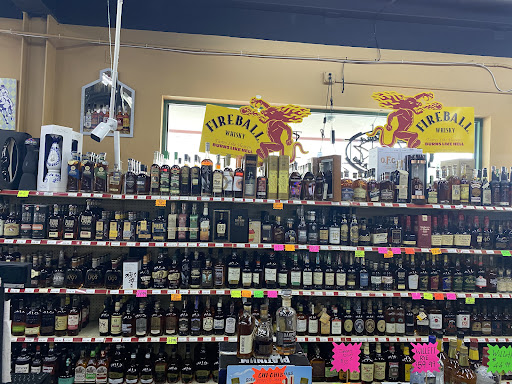 Liquor Store «Liquor World At Camelot», reviews and photos, 808 Lyndon Ln #101, Louisville, KY 40222, USA