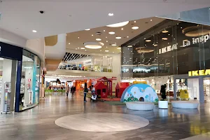RÍO Shopping image